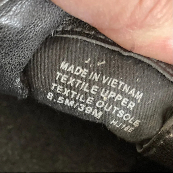 MICHAEL KORS Sz 8.5 Canvass Pearl  Studded Rubber Sole Slip On Sneakers Shoes - Picture 10 of 10